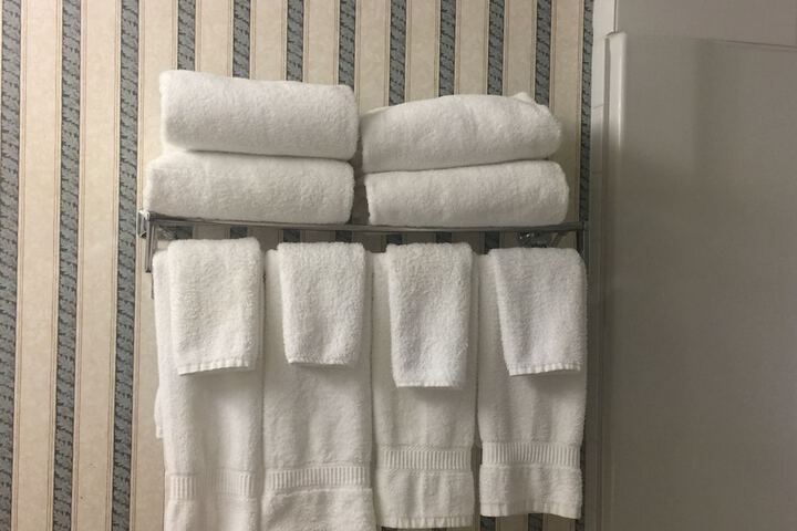 Room 21 of 33