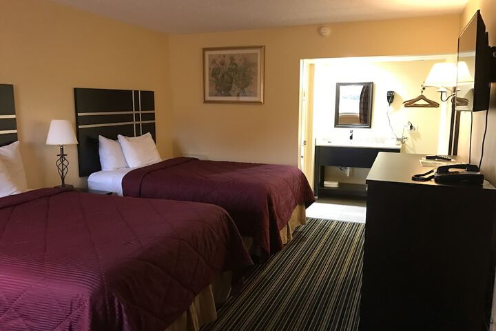 Soudersburg Motel