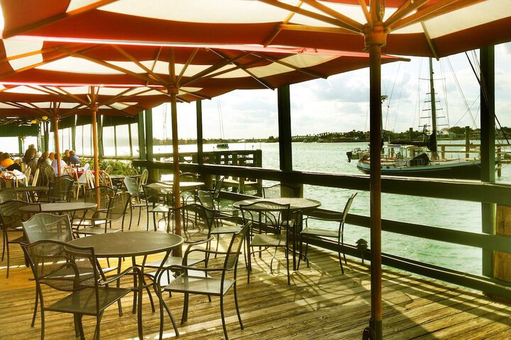 The Riverview Hotel