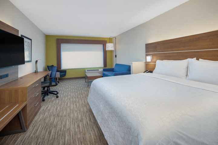 Room 19 of 53