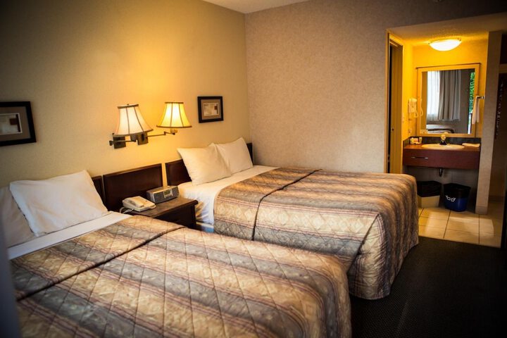 Room 11 of 20