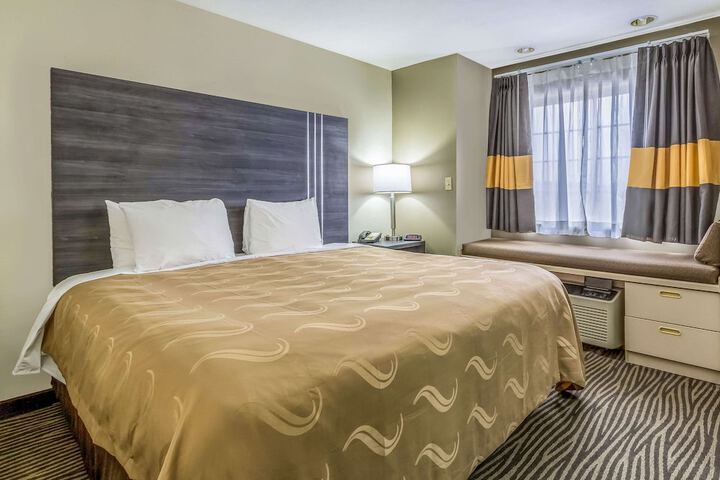 Quality Inn & Suites North Lima - Boardman