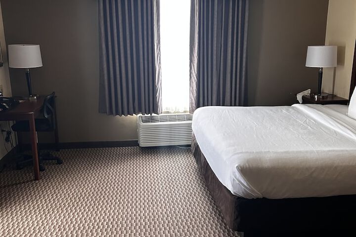 Room 23 of 39