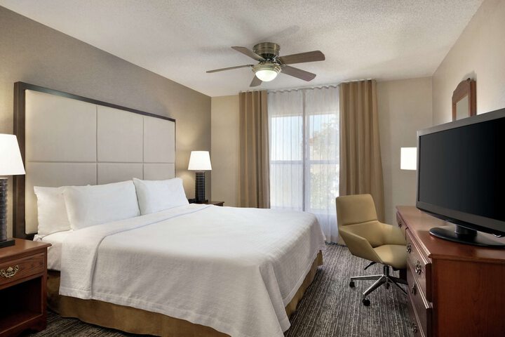 Room 21 of 31