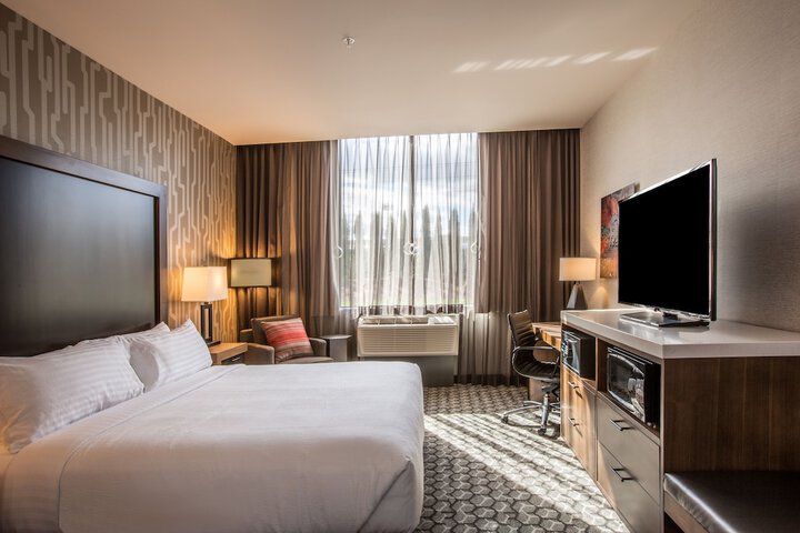 Room 29 of 60