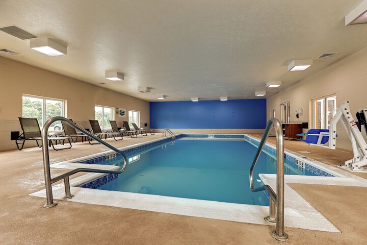 Pool 11 of 52