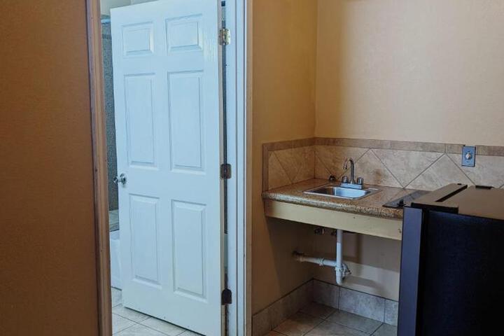Residents Suites Liberty