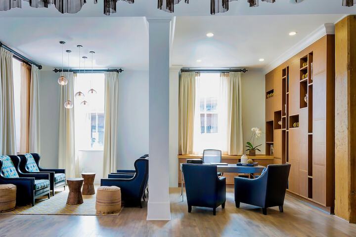 Hotel Indigo Savannah Historic District by IHG
