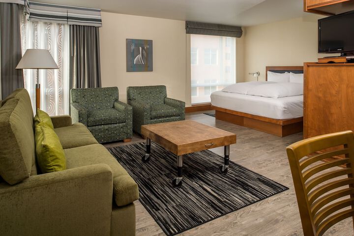 Room 21 of 35