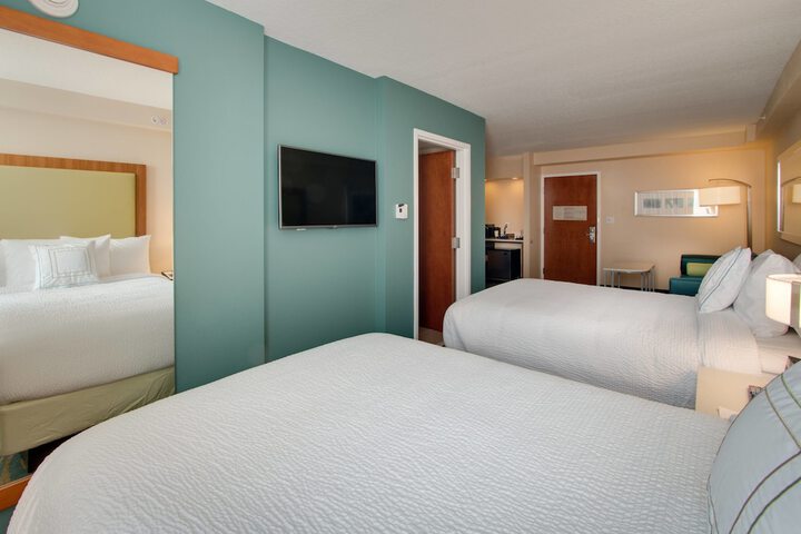 Room 22 of 42