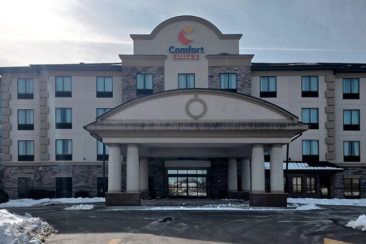 Comfort Suites Uniontown