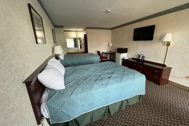 Room 35 of 86