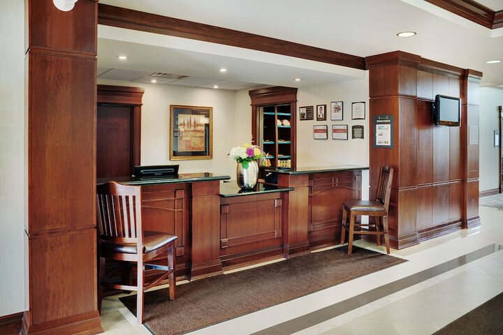 Staybridge Suites Oakville by IHG