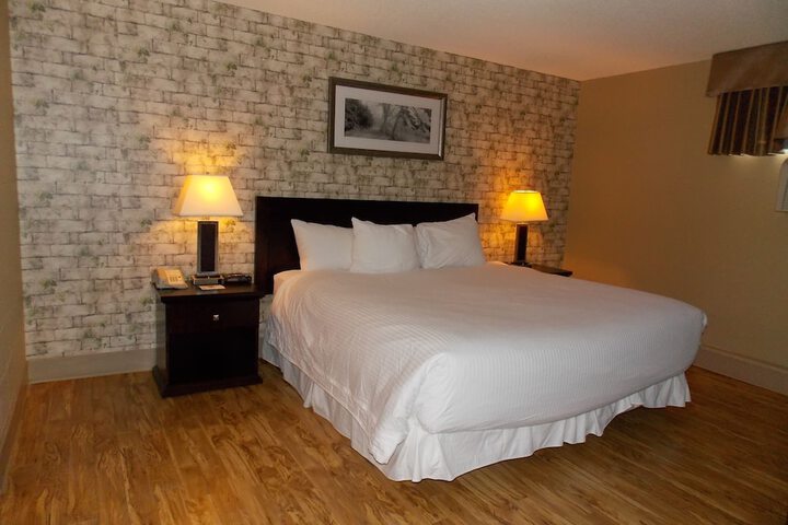 Stonebridge Hotel