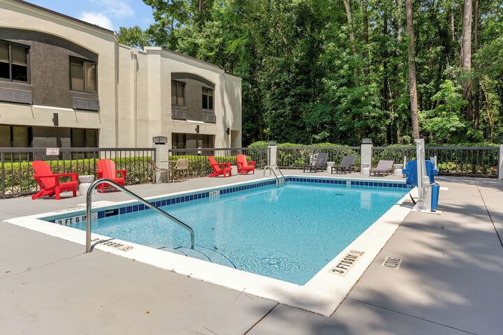 Pool 5 of 54
