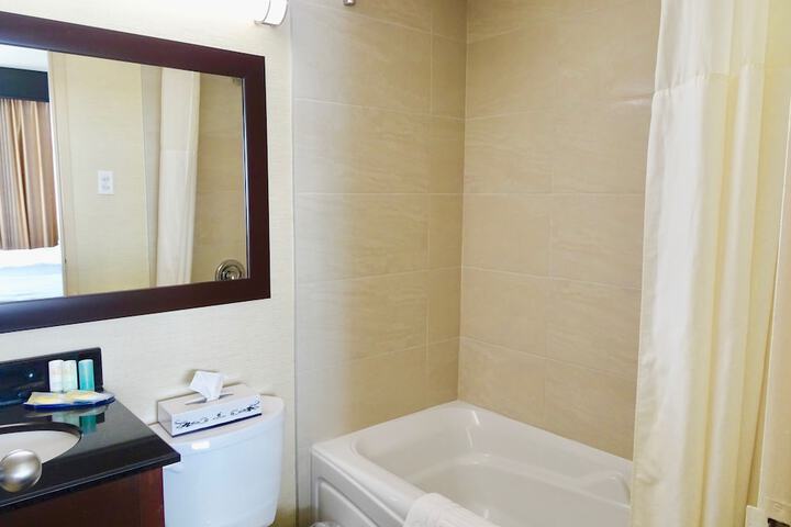 Quality Hotel Dorval