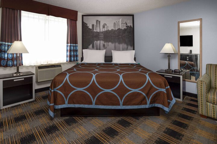 Room 23 of 35