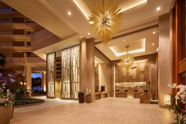 Hyatt Regency Maui Resort & Spa