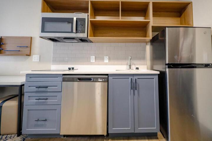 Candlewood Suites Beachwood Cleveland by IHG