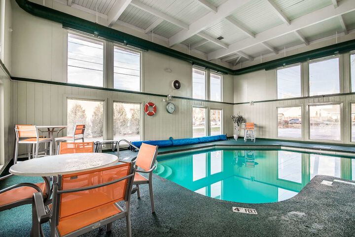 Pool 6 of 29