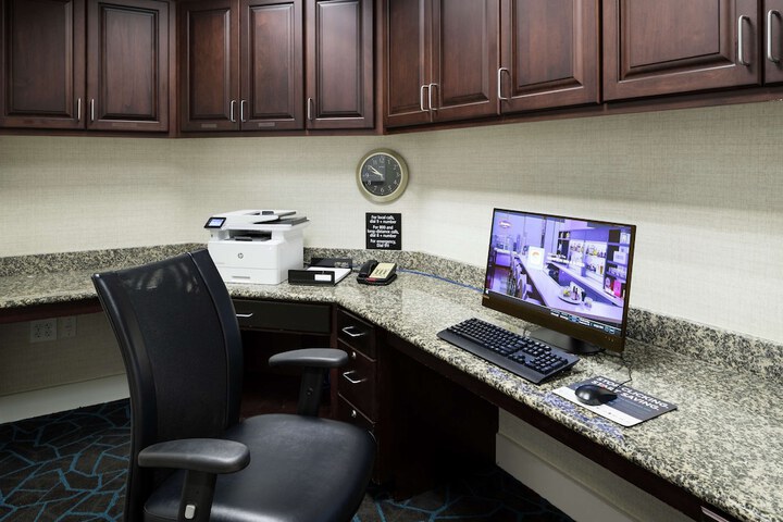 Business Center 49 of 50