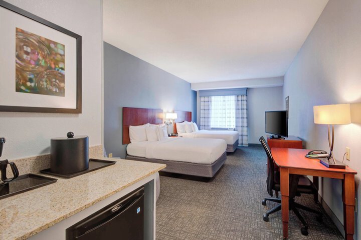 Room 34 of 50