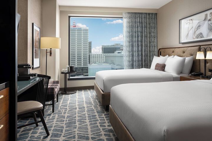 Hotel Distil Autograph Collection