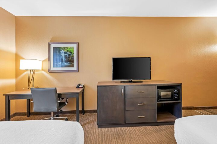 La Quinta Inn & Suites by Wyndham Boone University