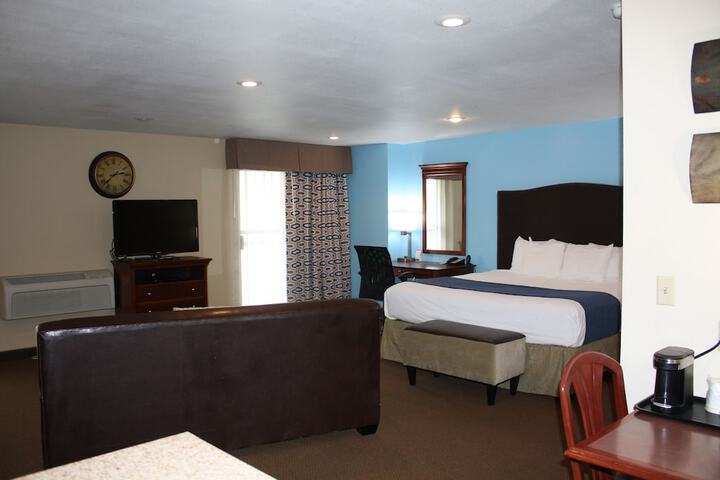 Room 15 of 44