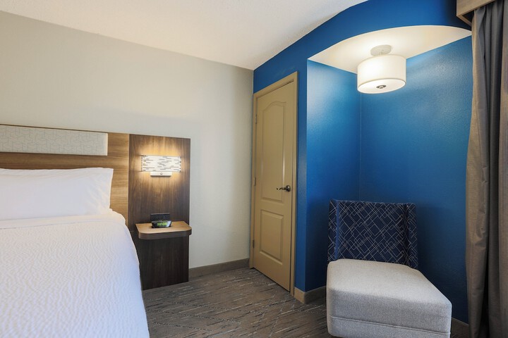 Room 22 of 78