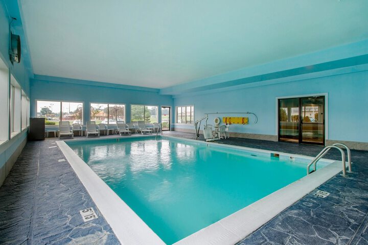 Pool 5 of 30