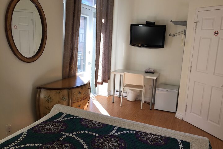 Room 17 of 71