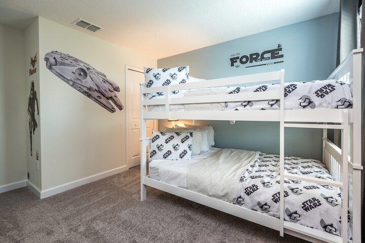 Room 17 of 62