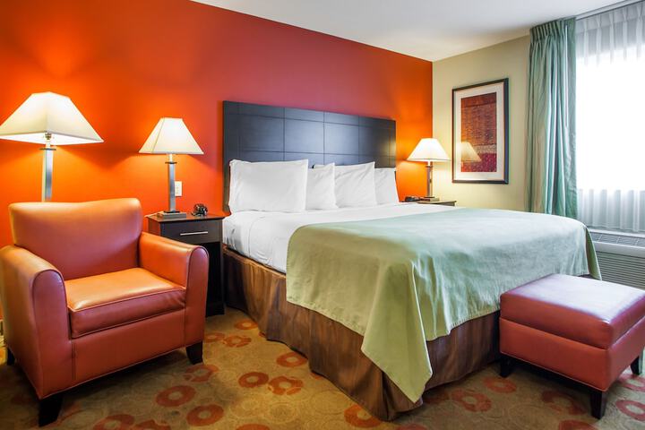 Room 14 of 35
