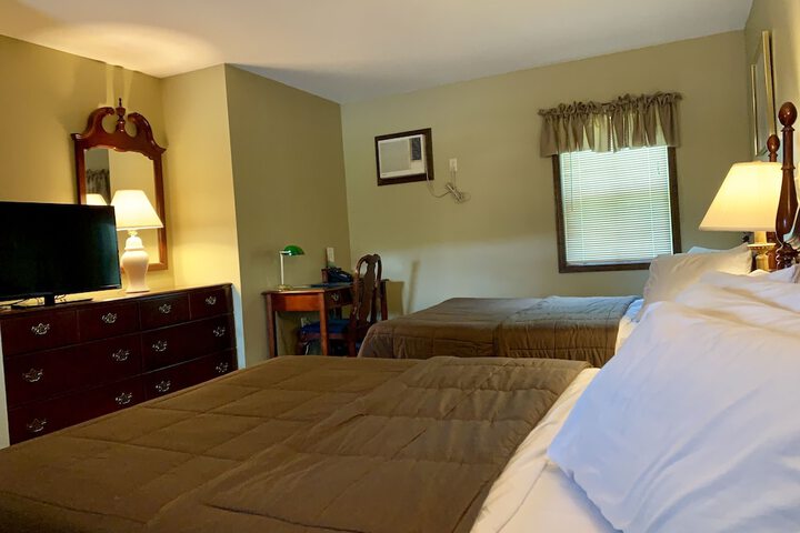 Room 17 of 42