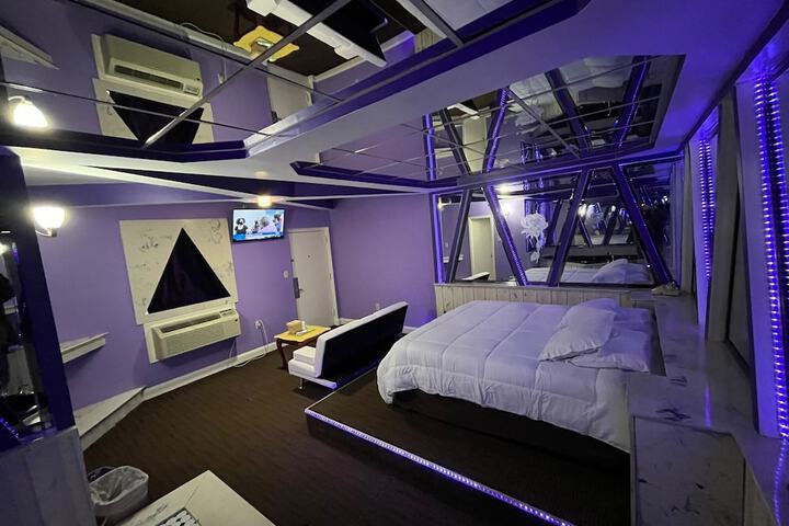 Room 45 of 50