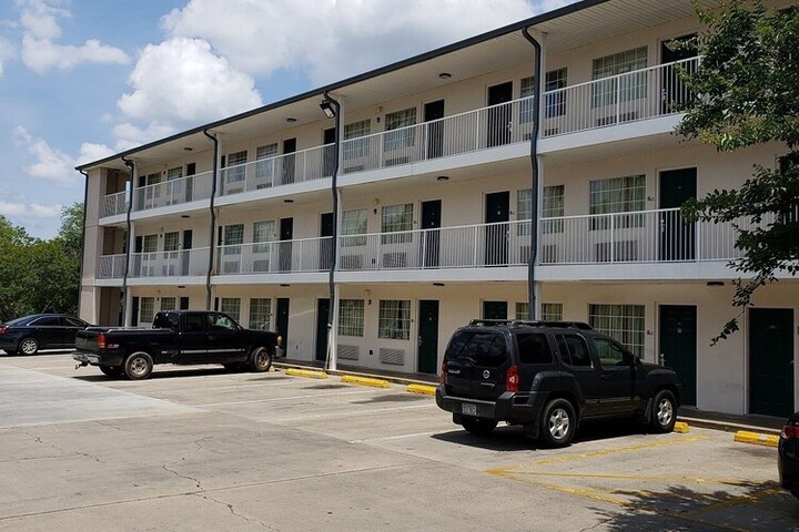 Hotel 3 of 20