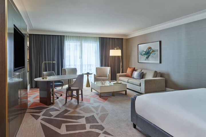 Hotel Crescent Court