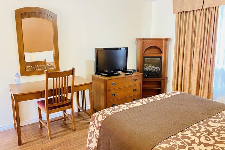 Room 10 of 31
