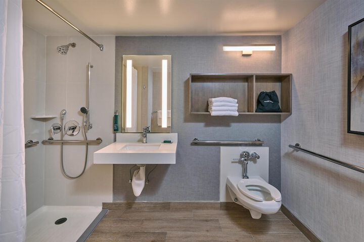 DoubleTree by Hilton Buena Park