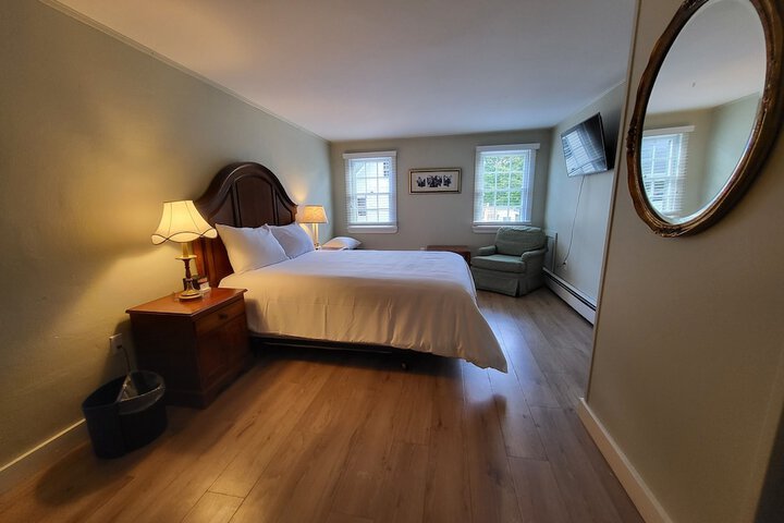Room 52 of 58