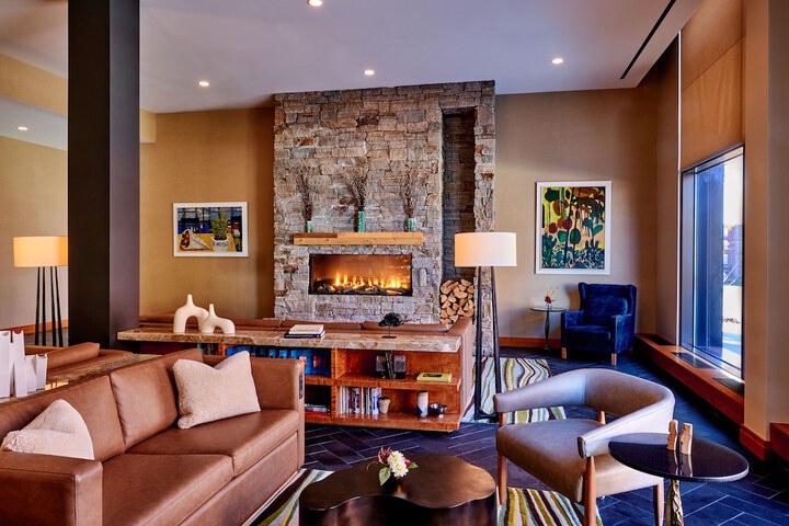 Lockwood Hotel