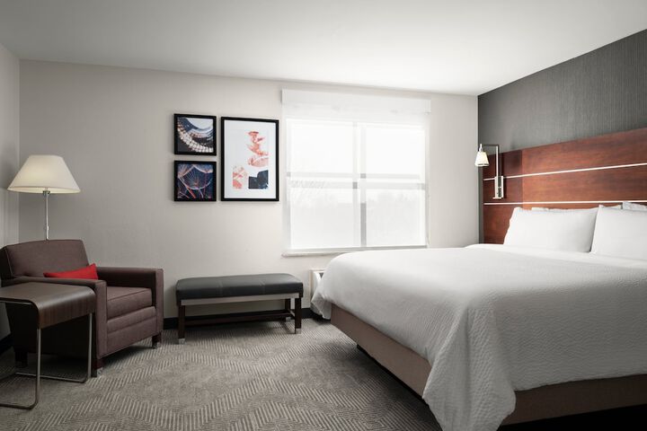 Holiday Inn Cincinnati Liberty Way by IHG