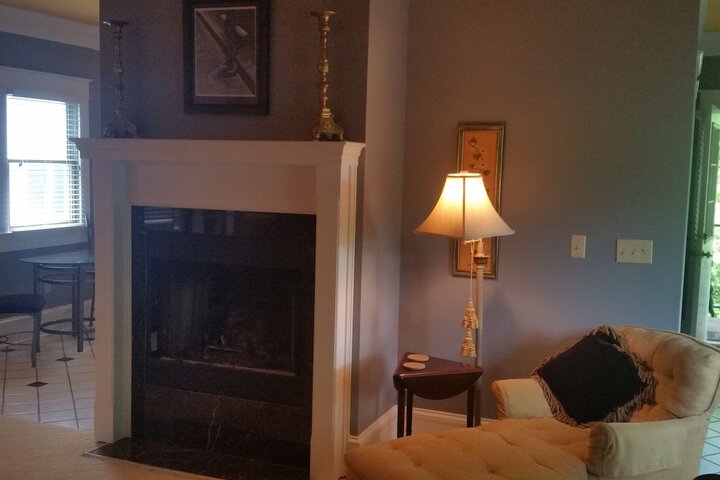 Room 17 of 36