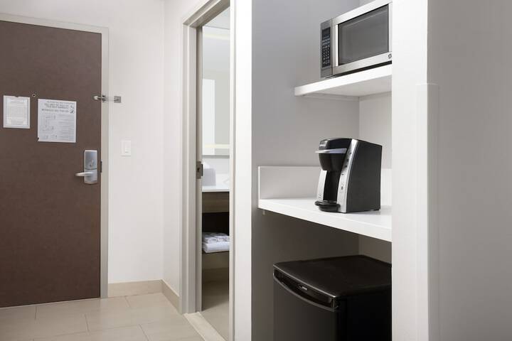 Holiday Inn Express Jacksonville Beach by IHG