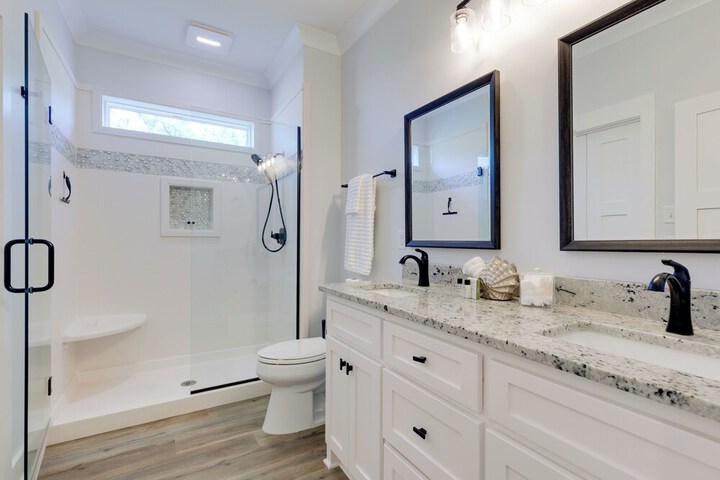 Luxe Family Condo w / Gulf View in Dauphin Island!