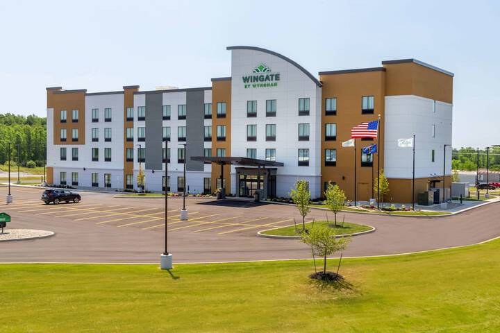 Hotel 4 of 54