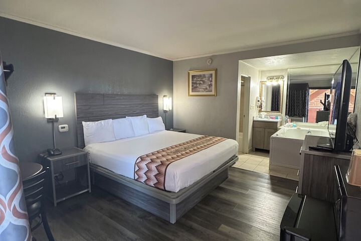 Bluestar Motel