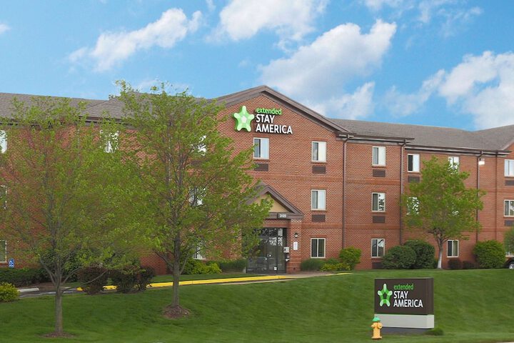 Extended Stay America Select Suites St. Louis Earth City
