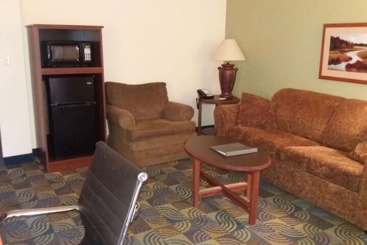 AmericInn by Wyndham Kewanee